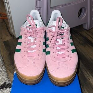 Adidas Women's Pink and Green Sneakers with Gum Sole